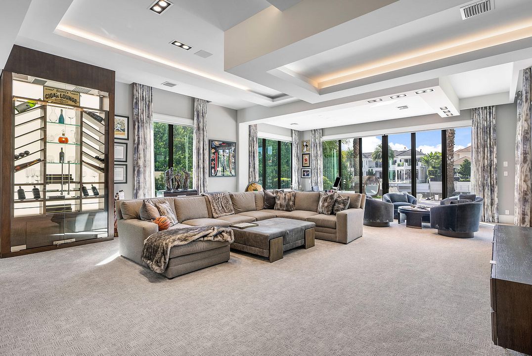 En Venta: $18,500,000 (5 camas, 6 baños, 9116 Pies cuadrados)