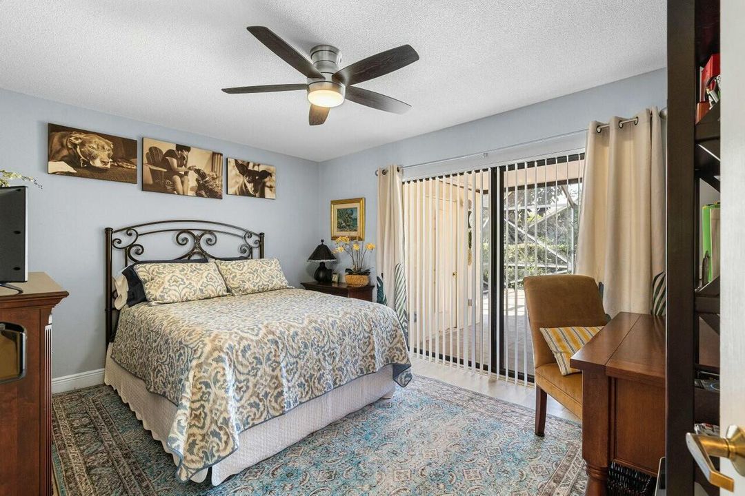 Activo con contrato: $325,000 (2 camas, 2 baños, 1128 Pies cuadrados)