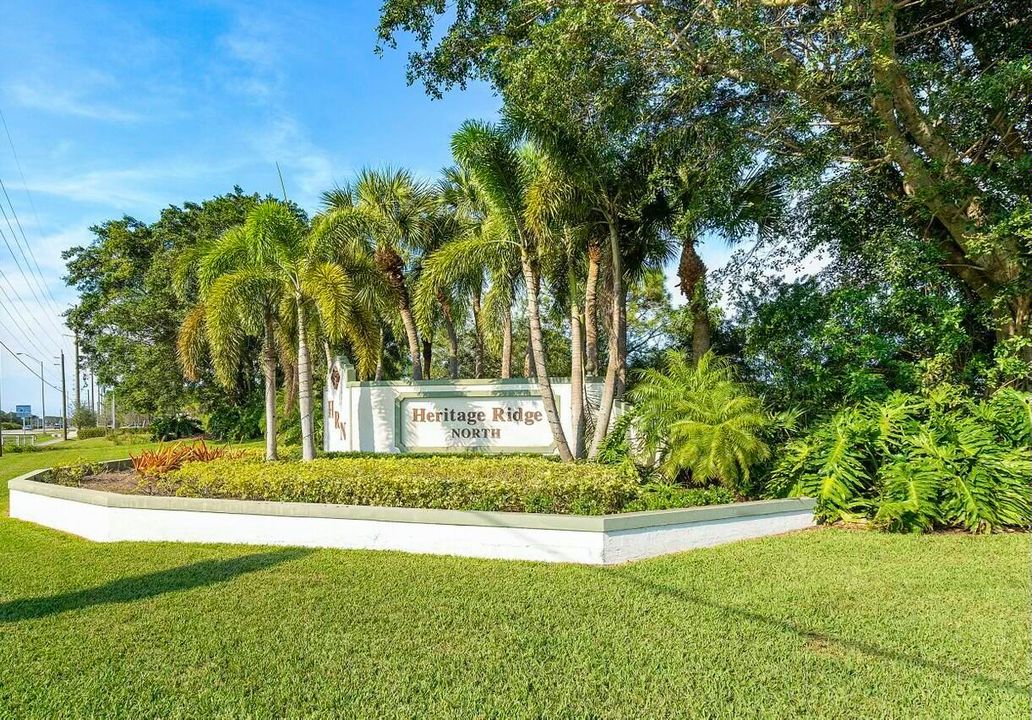 Activo con contrato: $325,000 (2 camas, 2 baños, 1128 Pies cuadrados)