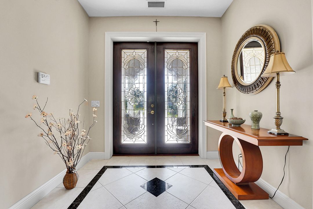 For Sale: $674,000 (3 beds, 3 baths, 2969 Square Feet)