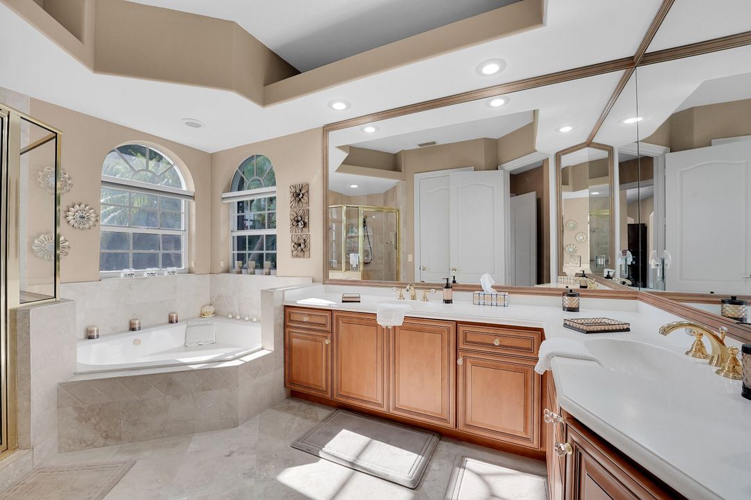 For Sale: $674,000 (3 beds, 3 baths, 2969 Square Feet)