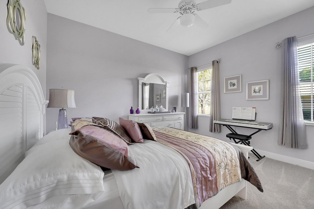 For Sale: $674,000 (3 beds, 3 baths, 2969 Square Feet)