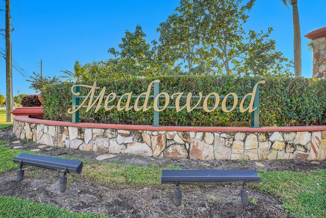 For Sale: $674,000 (3 beds, 3 baths, 2969 Square Feet)