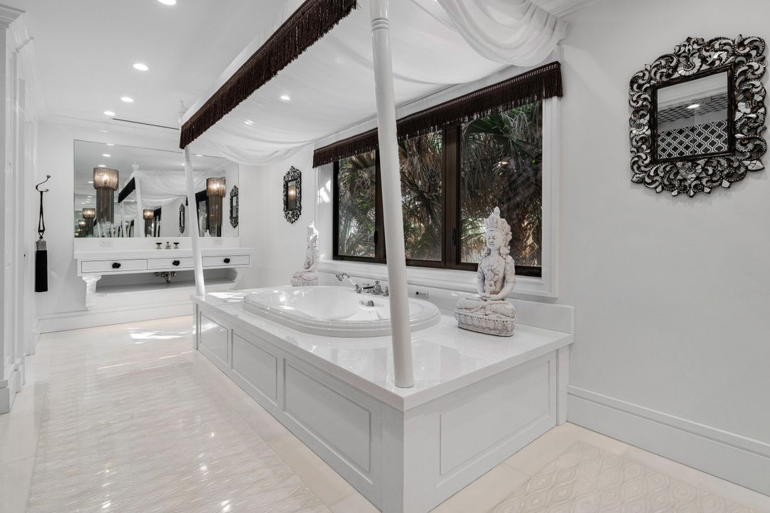 For Sale: $16,495,000 (5 beds, 5 baths, 5883 Square Feet)