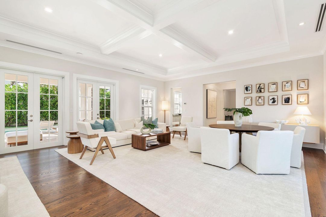 For Rent: $125,000 (4 beds, 6 baths, 7337 Square Feet)