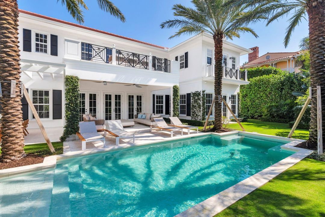 For Rent: $125,000 (4 beds, 6 baths, 7337 Square Feet)