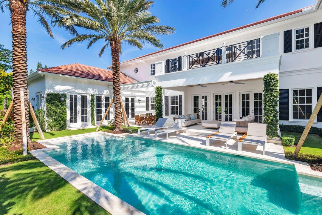 For Rent: $125,000 (4 beds, 6 baths, 7337 Square Feet)