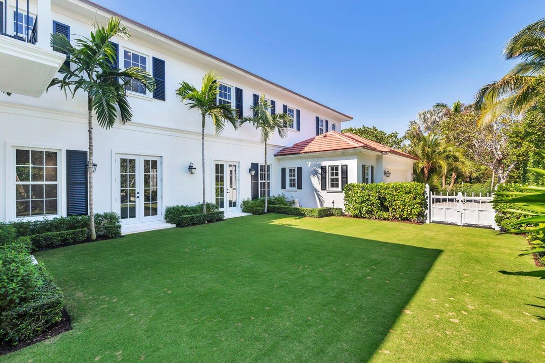 For Rent: $125,000 (4 beds, 6 baths, 7337 Square Feet)