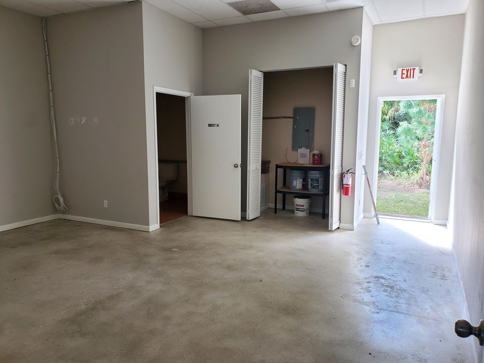 En Venta: $1,600 (0 camas, 0 baños, 9000 Pies cuadrados)