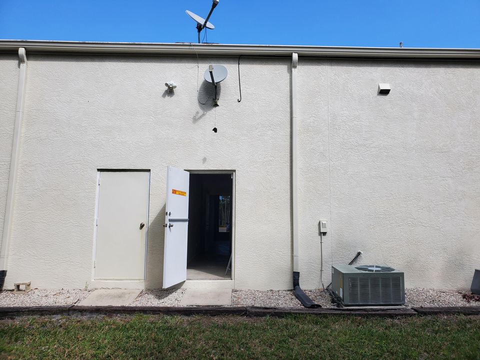 En Venta: $1,600 (0 camas, 0 baños, 9000 Pies cuadrados)