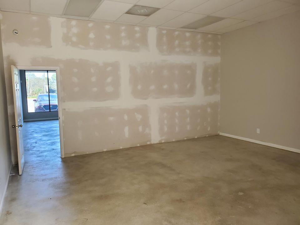 En Venta: $1,600 (0 camas, 0 baños, 9000 Pies cuadrados)