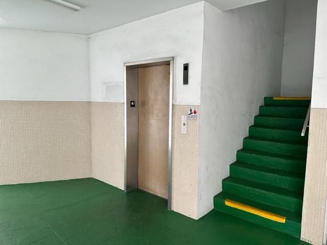 Active With Contract: $126,500 (2 beds, 2 baths, 950 Square Feet)