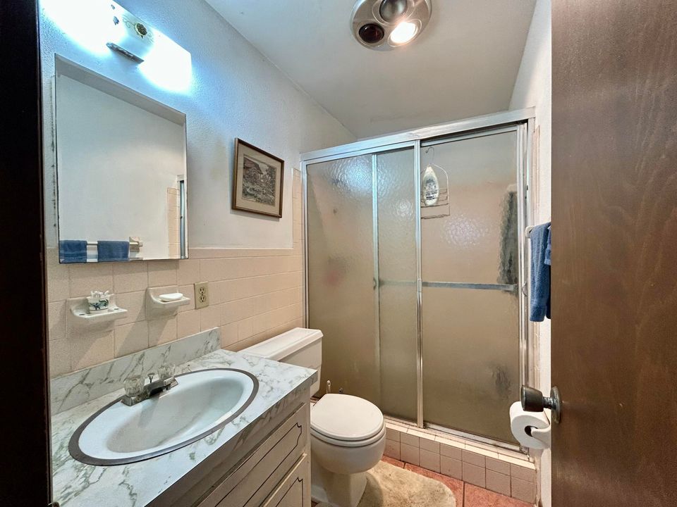 For Sale: $495,000 (3 beds, 2 baths, 3593 Square Feet)