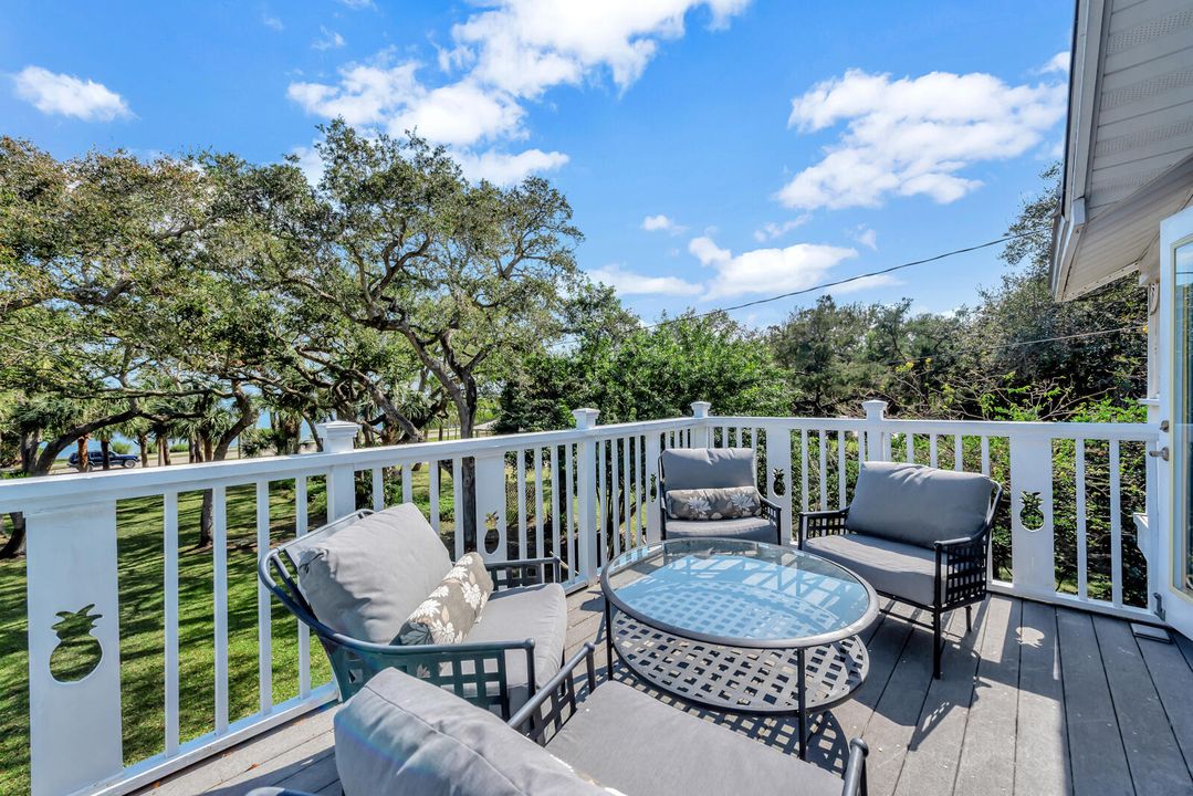 待售: $1,995,000 (0 贝兹, 0 浴室, 4452 平方英尺)