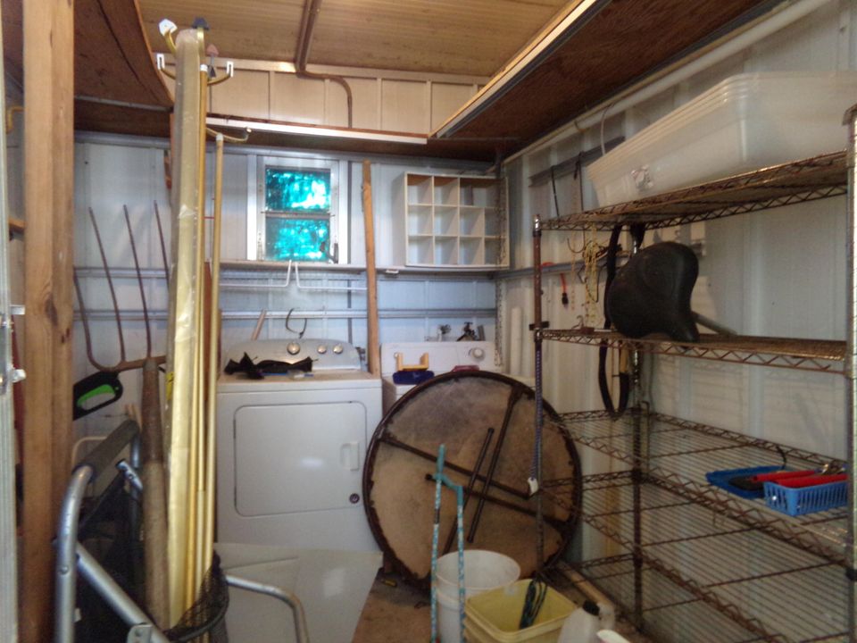 Active With Contract: $129,000 (2 beds, 2 baths, 1248 Square Feet)