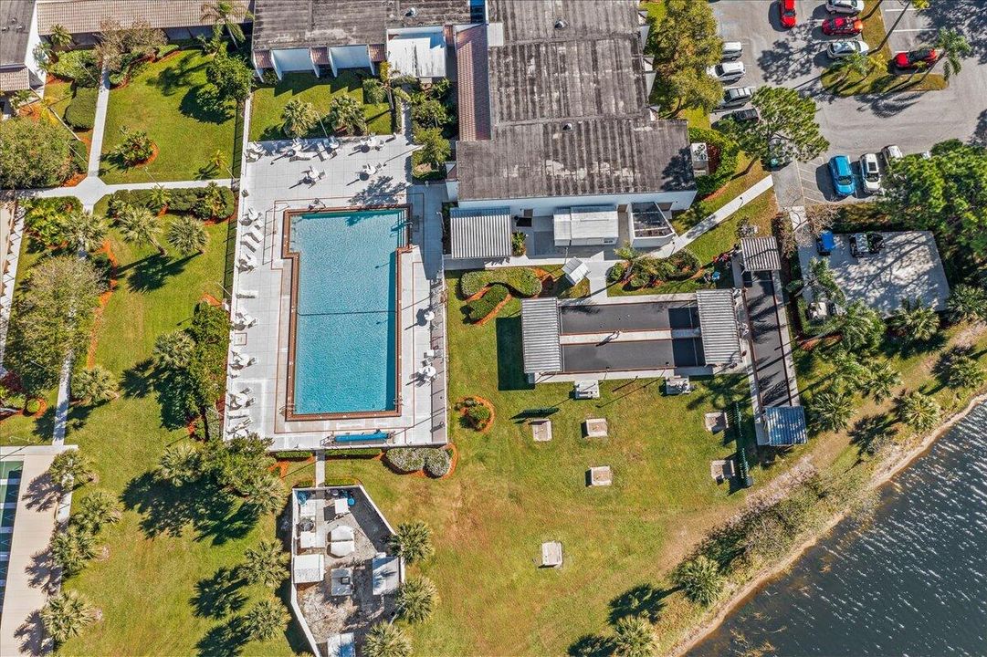 Active With Contract: $200,000 (3 beds, 2 baths, 1714 Square Feet)