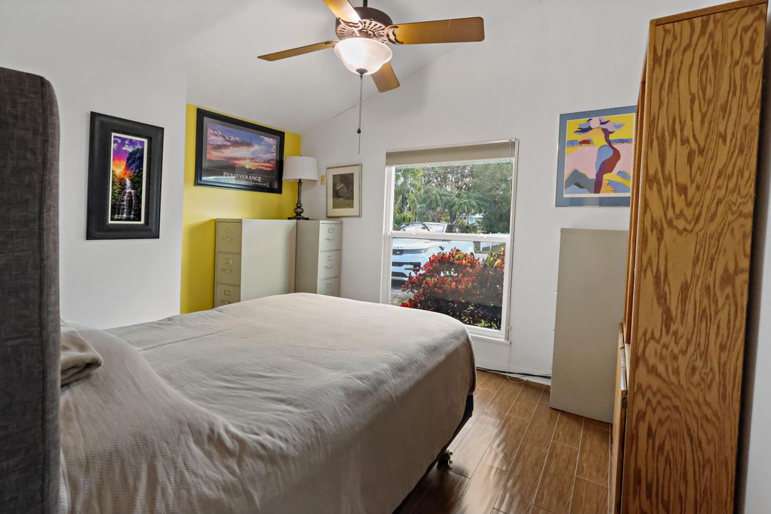 En Venta: $995,000 (3 camas, 2 baños, 1958 Pies cuadrados)