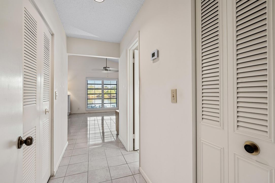 En Venta: $5,737,500 (4 camas, 3 baños, 3185 Pies cuadrados)