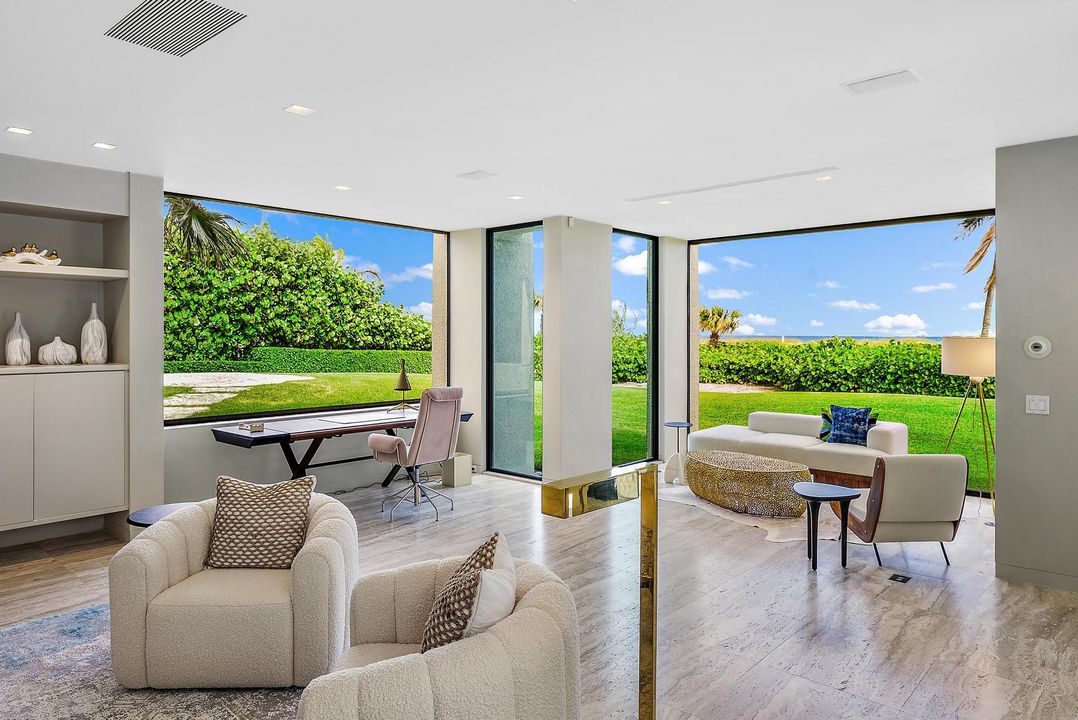 合同活跃: $125,000 (5 贝兹, 7 浴室, 8005 平方英尺)