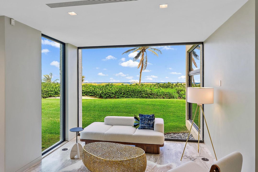 合同活跃: $125,000 (5 贝兹, 7 浴室, 8005 平方英尺)