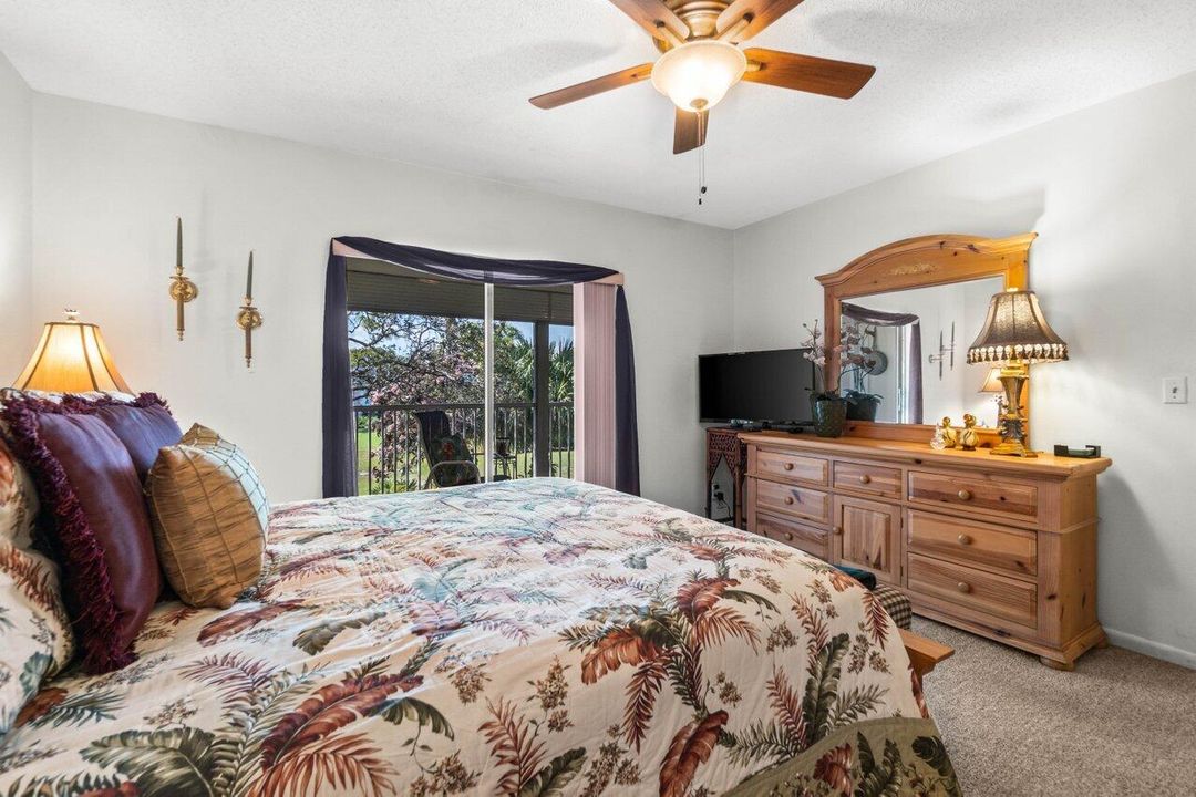 На продажу: $167,000 (2 спален, 1 ванн, 910 Квадратных фут)