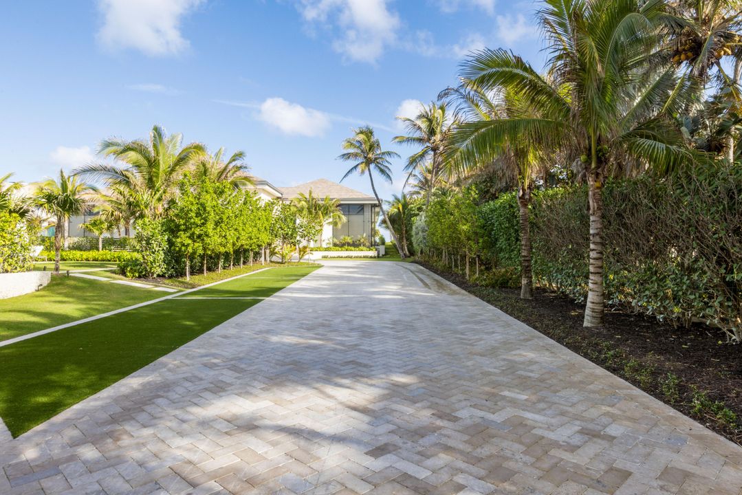 For Sale: $79,000,000 (8 beds, 9 baths, 18126 Square Feet)