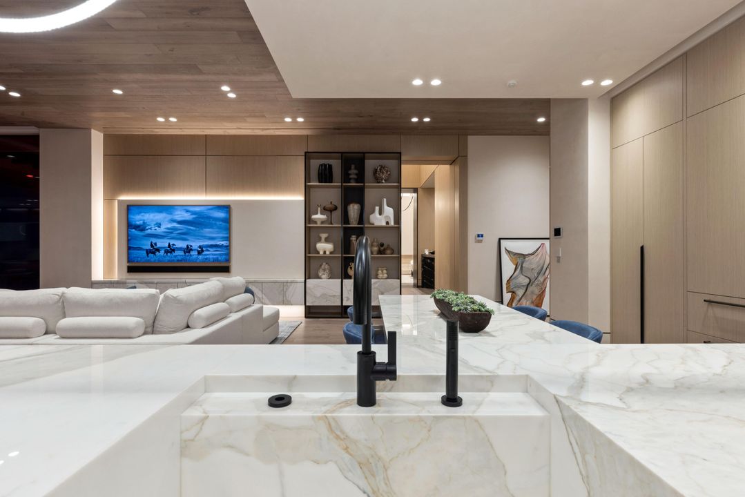 For Sale: $79,000,000 (8 beds, 9 baths, 18126 Square Feet)