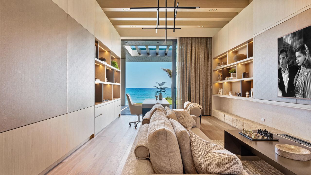 For Sale: $79,000,000 (8 beds, 9 baths, 18126 Square Feet)