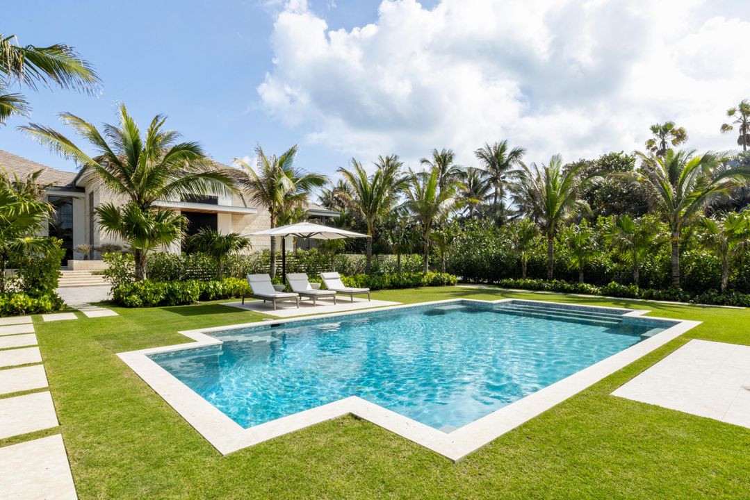 For Sale: $79,000,000 (8 beds, 9 baths, 18126 Square Feet)