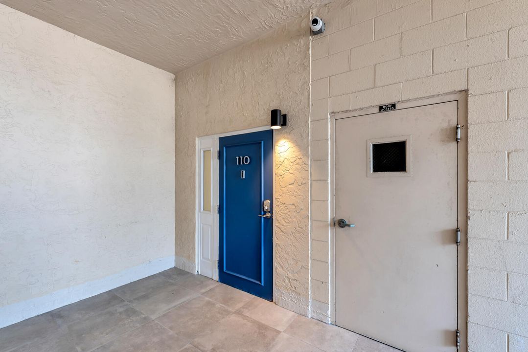 For Sale: $920,000 (2 beds, 2 baths, 1822 Square Feet)