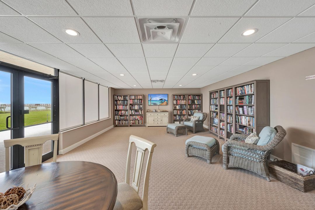 For Sale: $920,000 (2 beds, 2 baths, 1822 Square Feet)