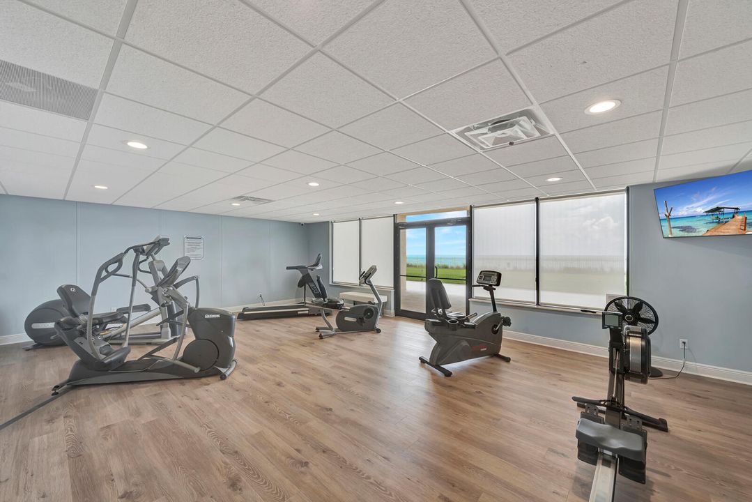 For Sale: $920,000 (2 beds, 2 baths, 1822 Square Feet)