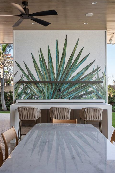 For Sale: $79,000,000 (8 beds, 9 baths, 18126 Square Feet)