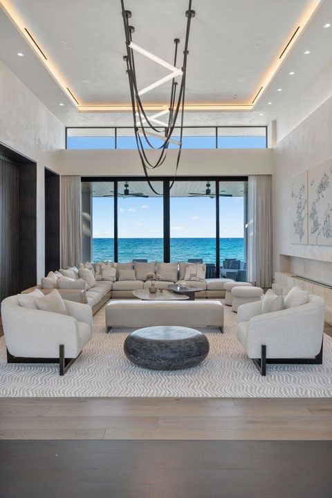 For Sale: $79,000,000 (8 beds, 9 baths, 18126 Square Feet)