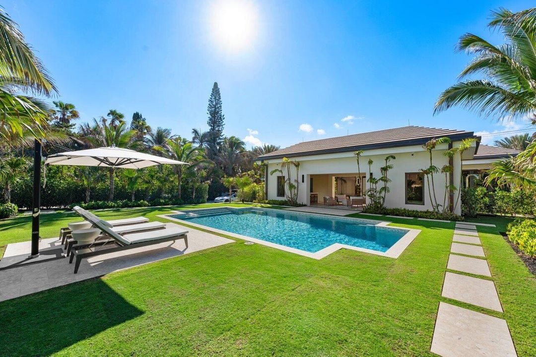 For Sale: $79,000,000 (8 beds, 9 baths, 18126 Square Feet)