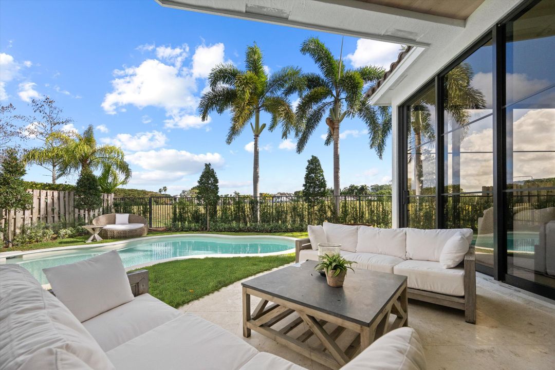 Active With Contract: $2,695,000 (5 beds, 4 baths, 3427 Square Feet)