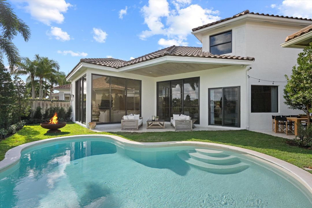 Active With Contract: $2,695,000 (5 beds, 4 baths, 3427 Square Feet)