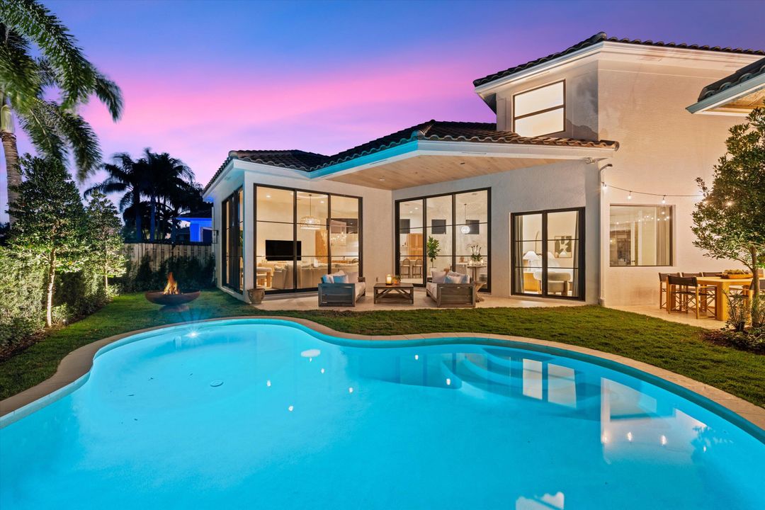 Active With Contract: $2,695,000 (5 beds, 4 baths, 3427 Square Feet)