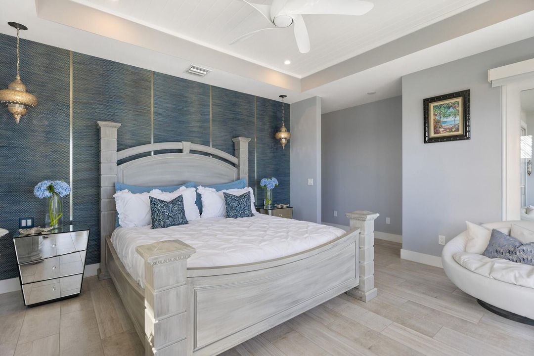 For Sale: $3,995,000 (4 beds, 4 baths, 2822 Square Feet)