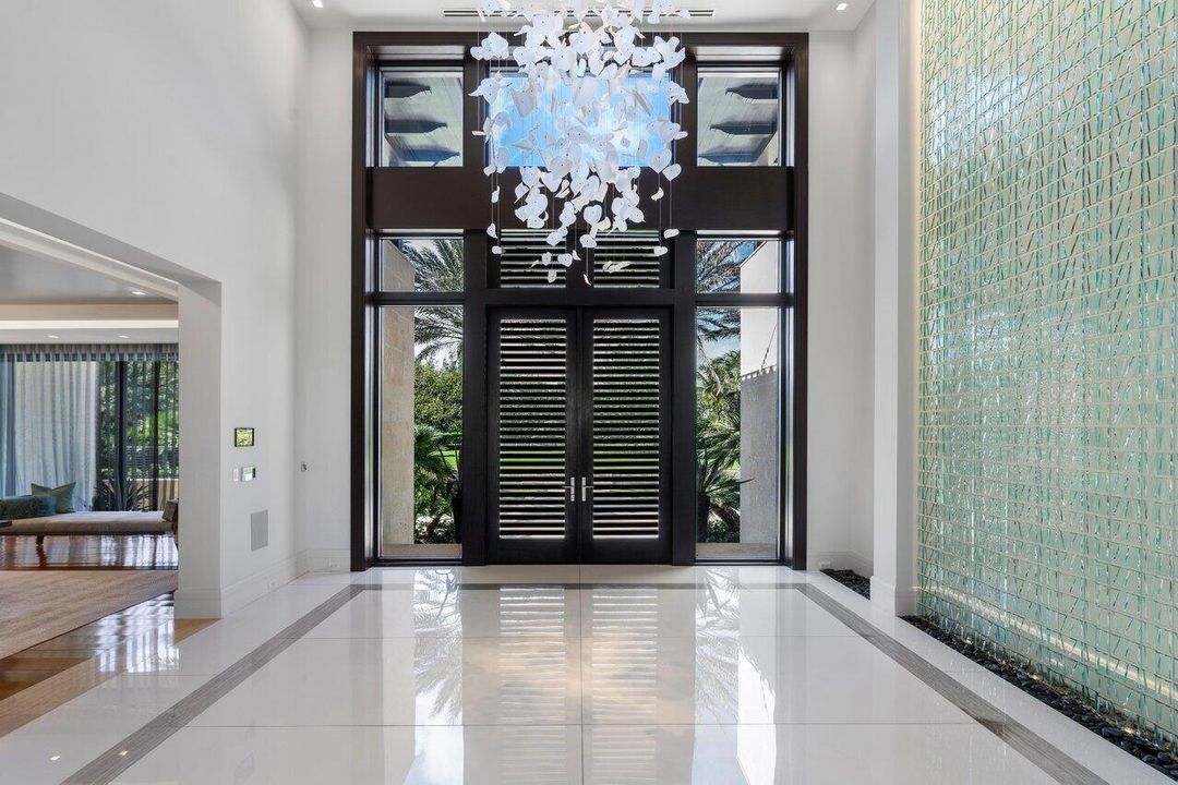 待售: $150,000,000 (9 贝兹, 11 浴室, 29485 平方英尺)