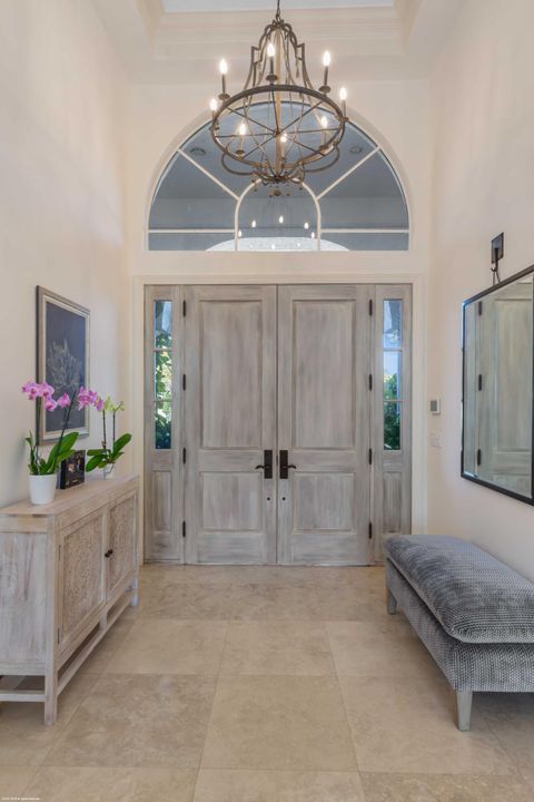 For Sale: $4,650,000 (3 beds, 3 baths, 4041 Square Feet)