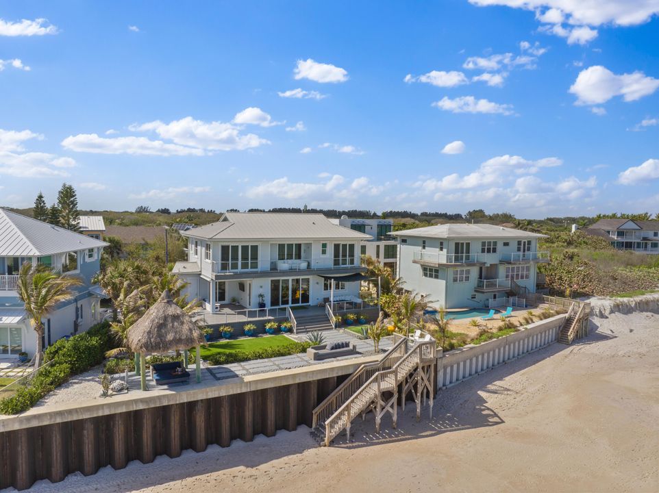 For Sale: $3,995,000 (4 beds, 4 baths, 2822 Square Feet)