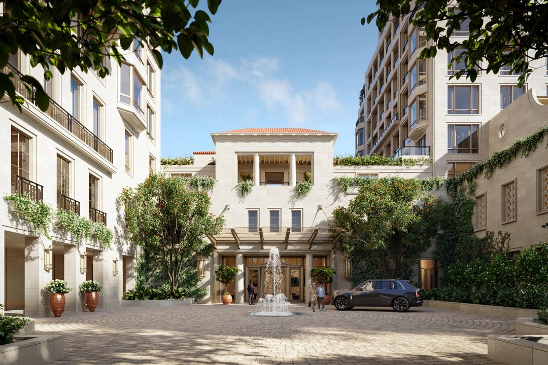 Active With Contract: $17,250,000 (4 beds, 5 baths, 5173 Square Feet)