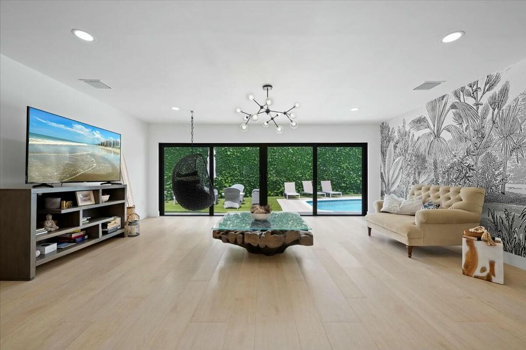 For Sale: $4,249,000 (4 beds, 4 baths, 2645 Square Feet)