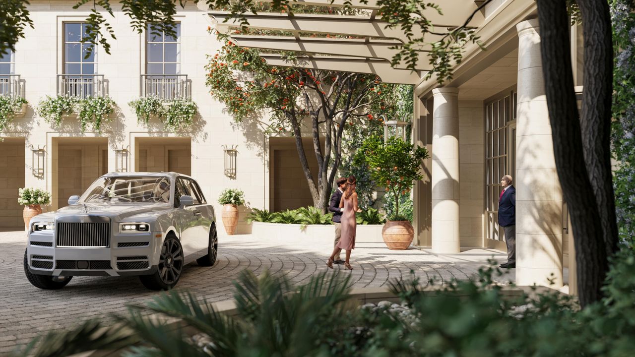 Active With Contract: $18,850,000 (3 beds, 4 baths, 4862 Square Feet)