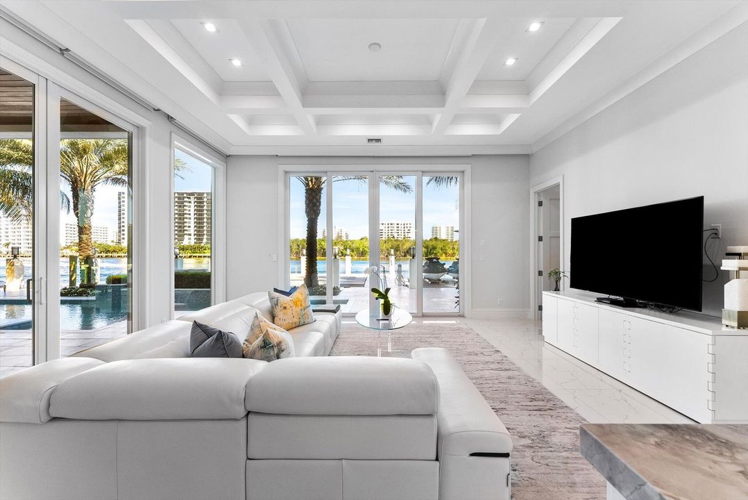 待售: $10,450,000 (5 贝兹, 7 浴室, 7146 平方英尺)