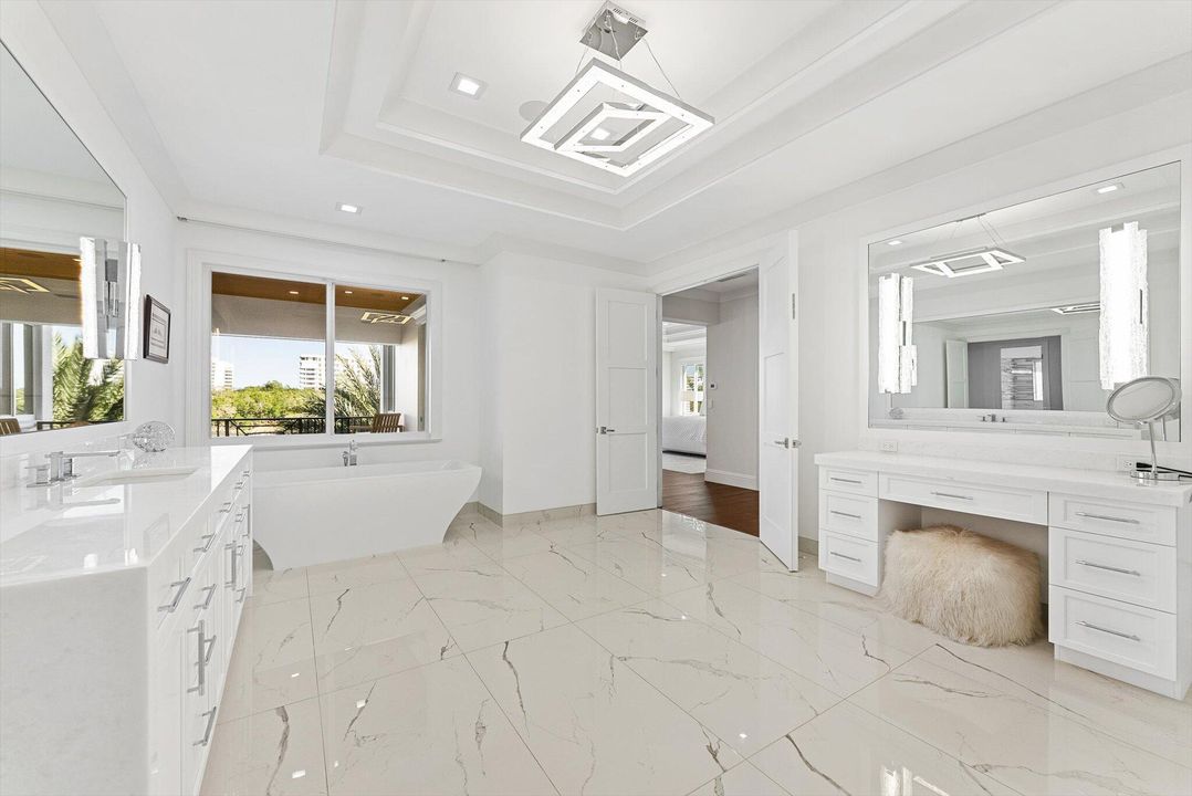 待售: $10,450,000 (5 贝兹, 7 浴室, 7146 平方英尺)