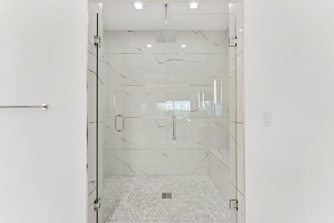 待售: $10,450,000 (5 贝兹, 7 浴室, 7146 平方英尺)