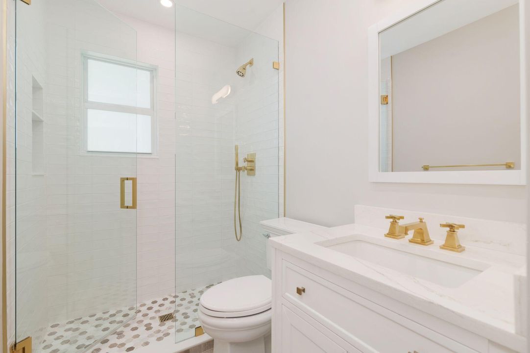 For Rent: $11,000 (4 beds, 3 baths, 2066 Square Feet)