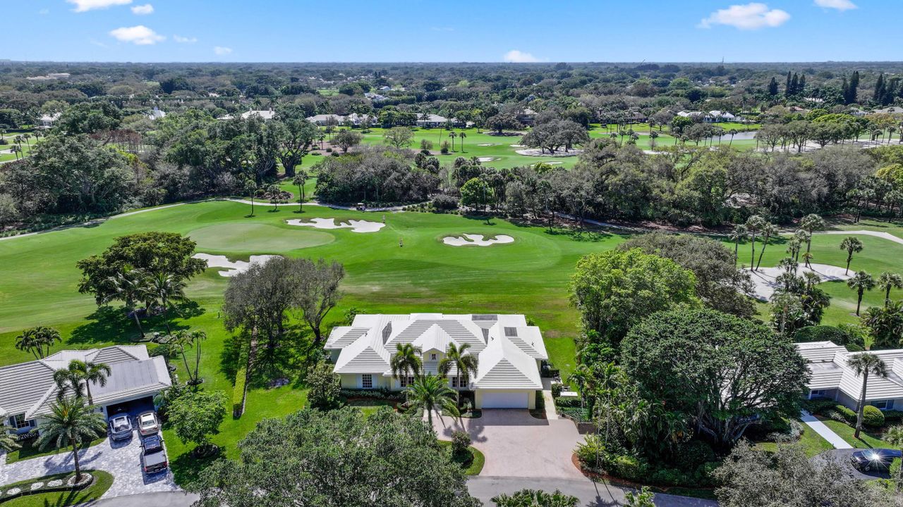 Active With Contract: $2,795,000 (4 beds, 3 baths, 3992 Square Feet)